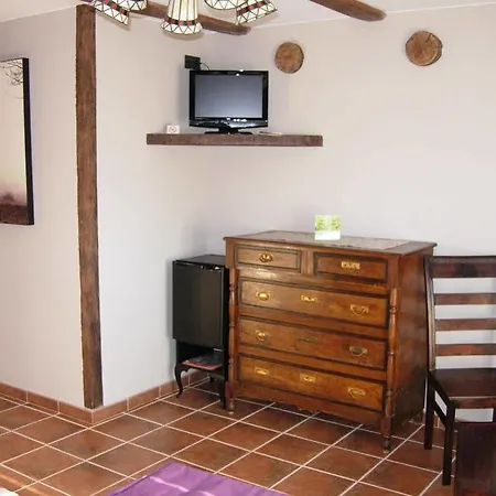 Rural El Horno De 4* Aliaga