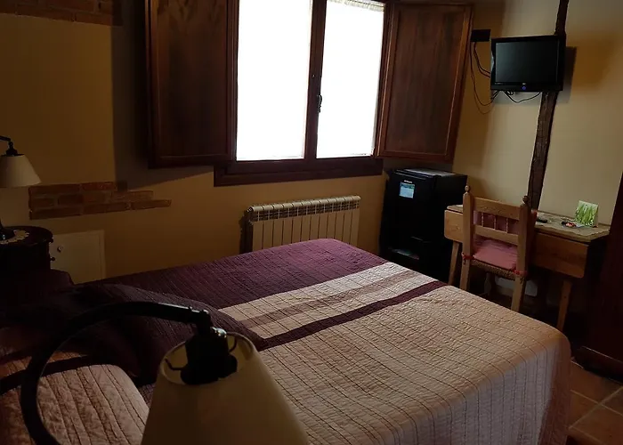 Rural El Horno De Hotell